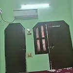 Rupam Paying Guest House